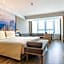 Atour Hotel Weifang Qingnian Road Taihua City