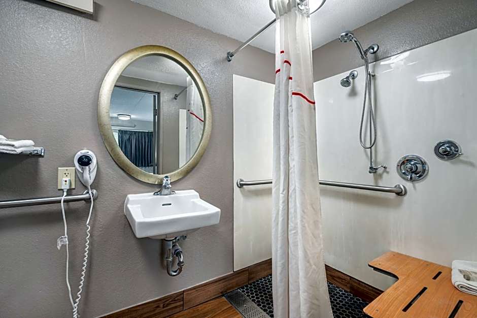 Red Roof Inn Virginia Beach