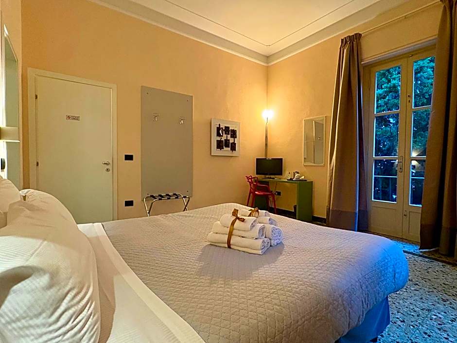 Lucca In Villa Elisa & Gentucca