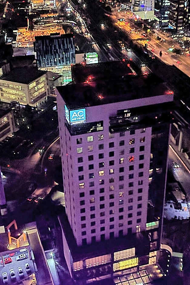 AC Hotel by Marriott Santa Fe
