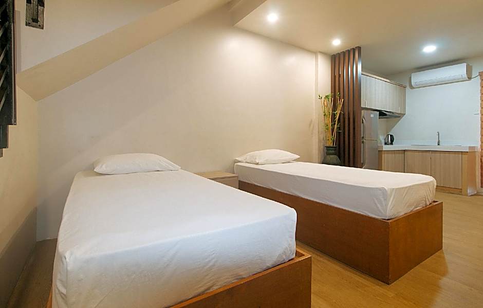 Elyseah Condotel by RedDoorz