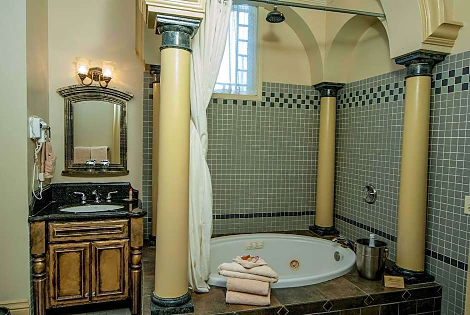 The Anniversary Inn - South Temple