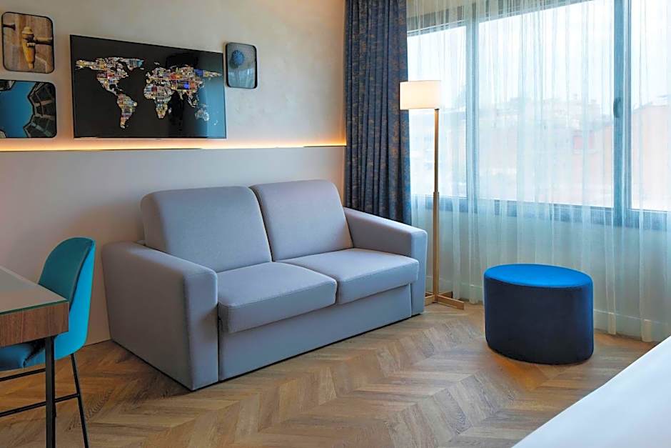 Renaissance by Marriott Barcelona Hotel
