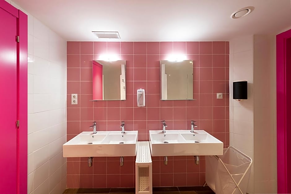 Hostelle - Women only hostel Barcelona