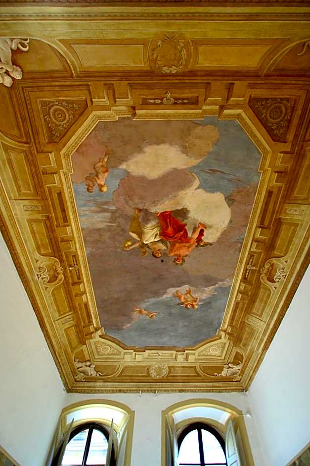 Palazzo Tolomei - Residenza D'Epoca