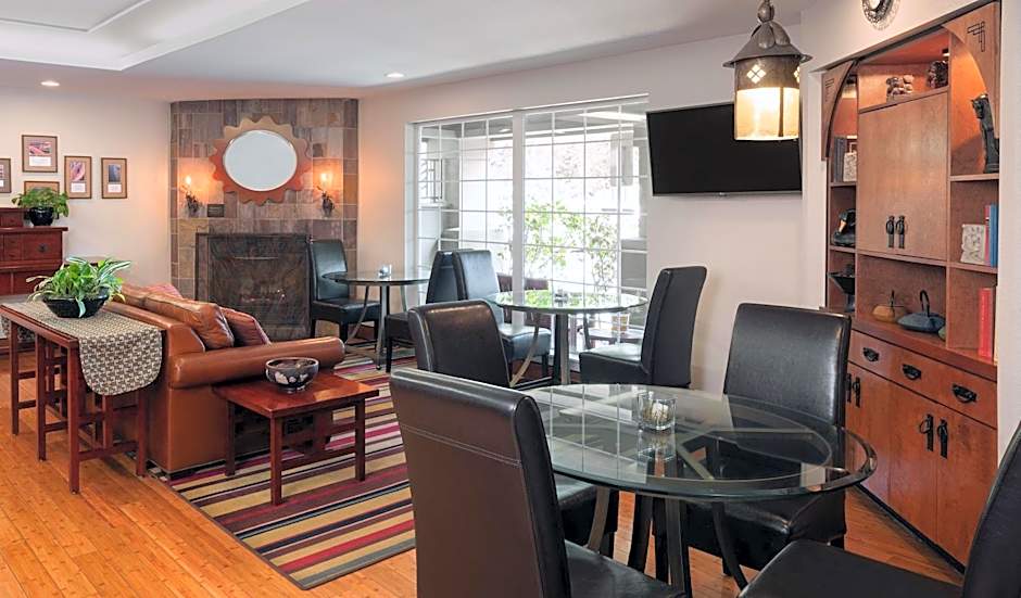 Larkspur Landing Sunnyvale