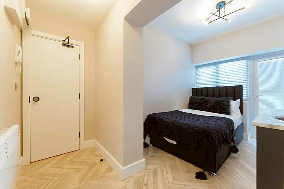 West Drayton Self Contained Studios