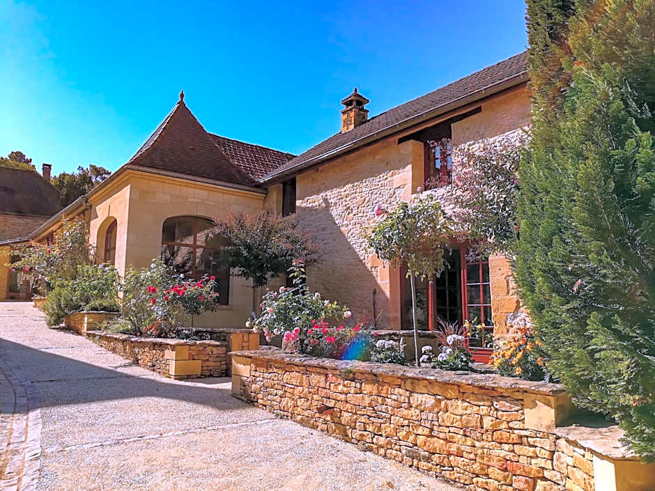 Aux Bories de Marquay, chambres d'hôtes B&B avec piscine et SPA près de Sarlat