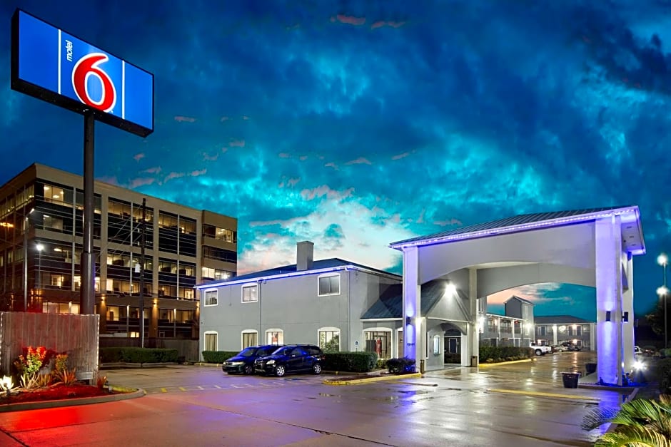 Motel 6 Houston, TX - I-10 West