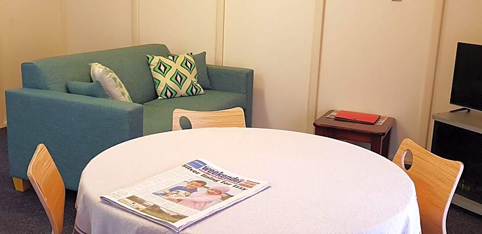 Park Avenue Holiday Units