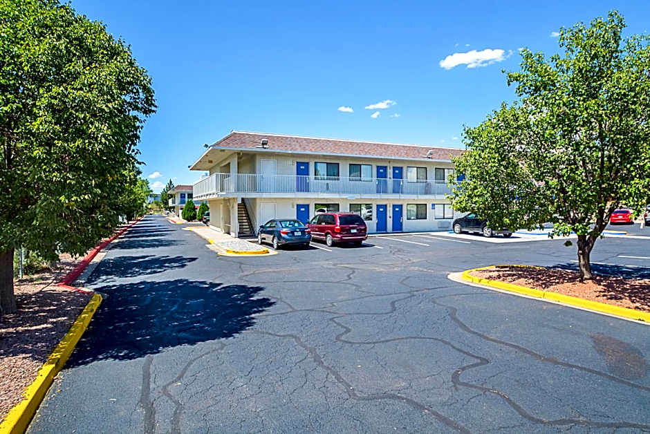 Motel 6-Pueblo, CO - I-25