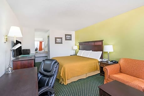 King Bed Non-Smoking