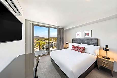 Adina Serviced Apartments Canberra, Dickson