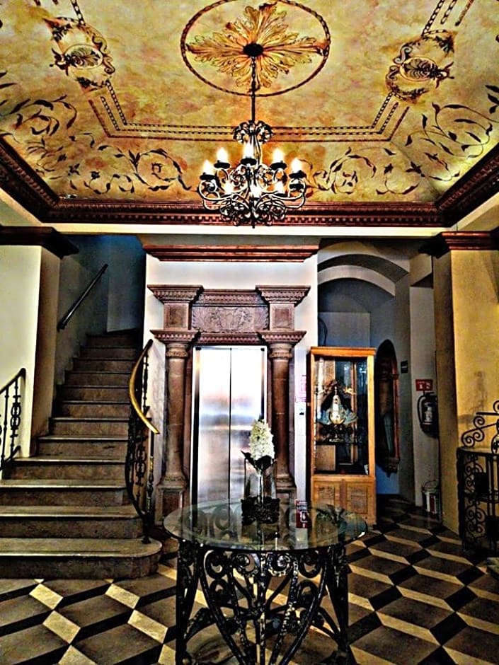 Hotel Hacienda los Narcisos