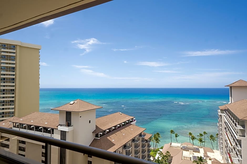 Embassy Suites by Hilton Waikiki Beach Walk