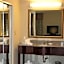 Hampton Inn By Hilton And Suites Savannah-Airport