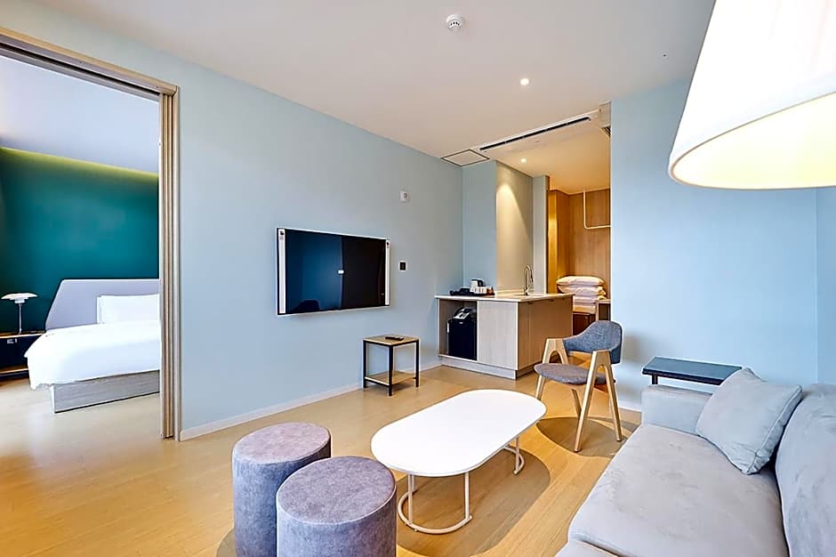 Browndot Signature Hotel