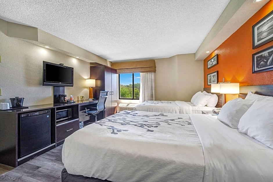 Sleep Inn Leesburg Chain of Lakes