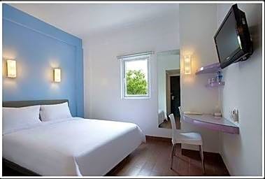 Amaris Hotel Dewi Sri