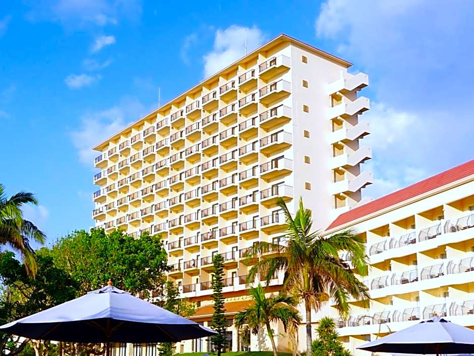 Hotel Breezebay Marina