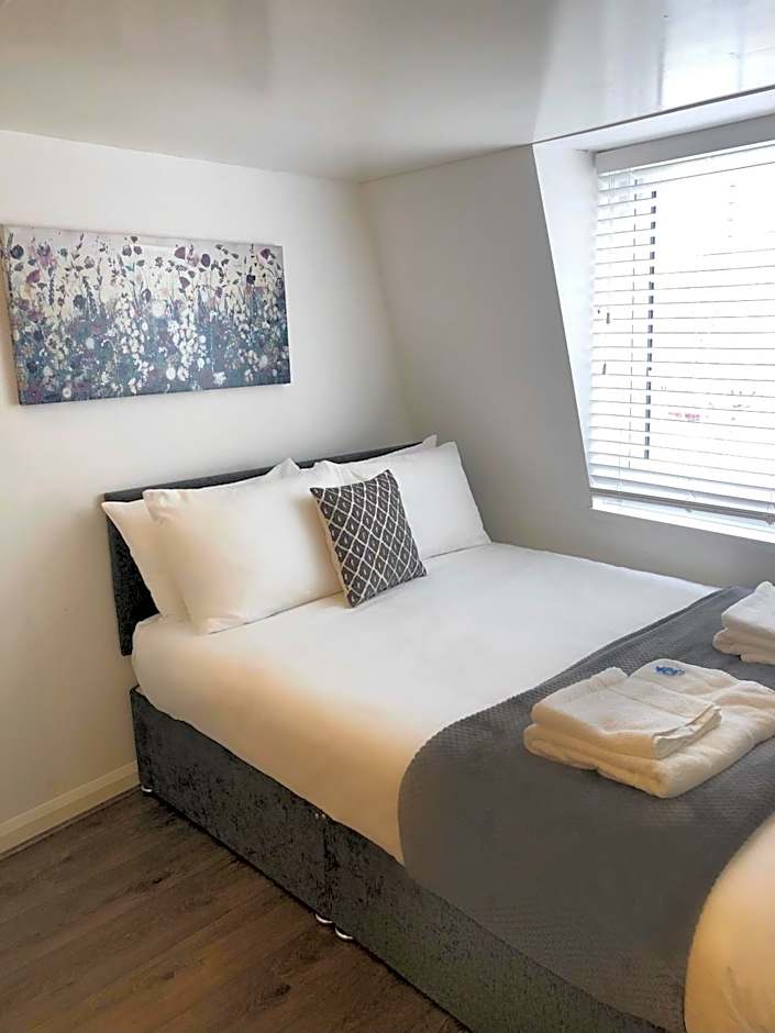 Fox House Studios, City centre Aparthotel
