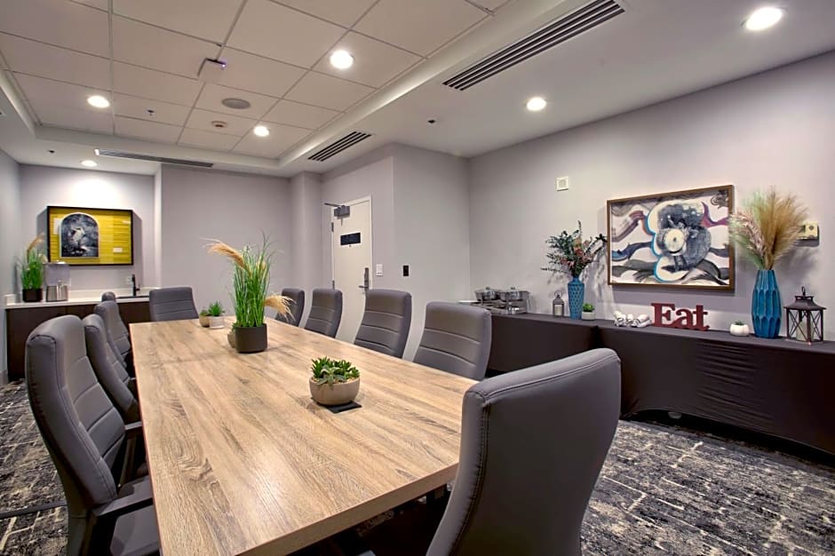 Hotel Indigo New Orleans French Quarter By IHG