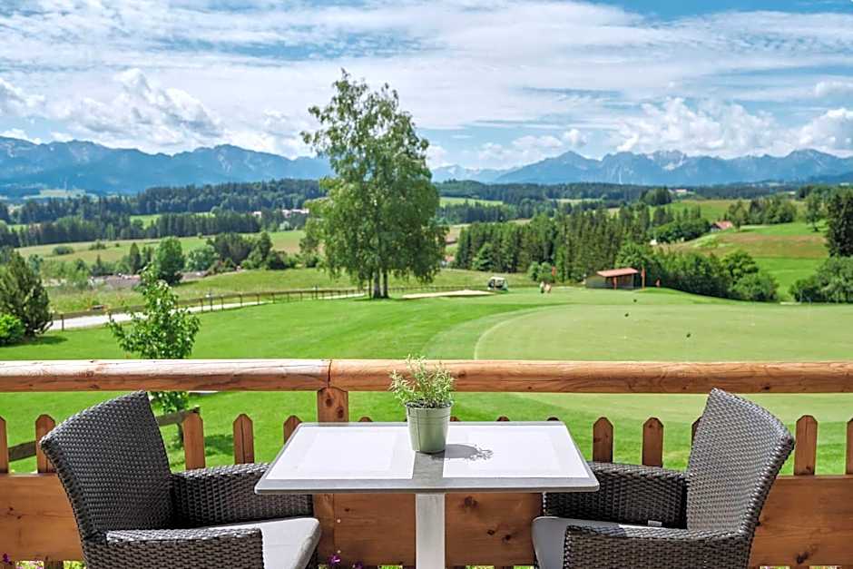 Hotel Auf der Gsteig GmbH