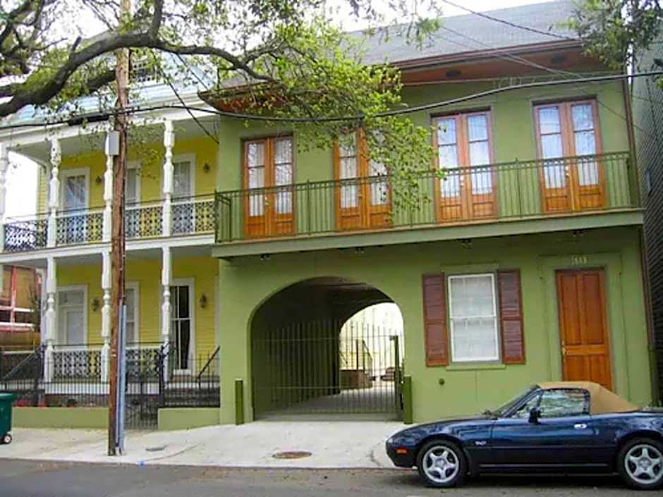 The Prytania Oaks