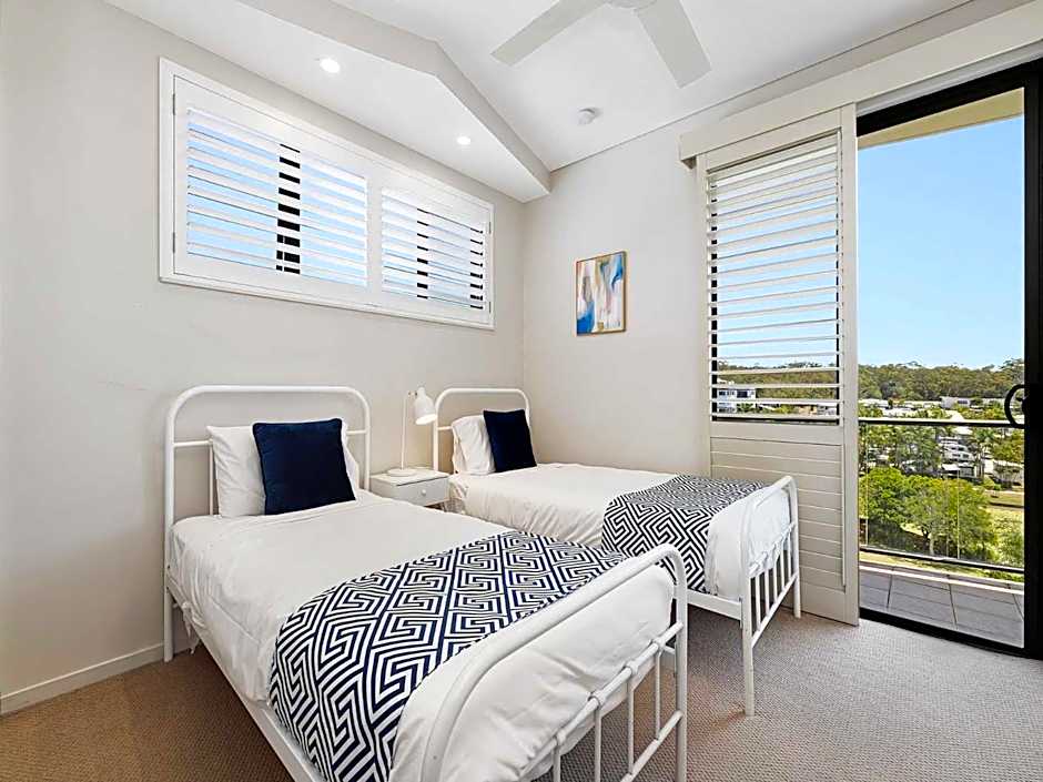 Meridian Alex Beach Apartments