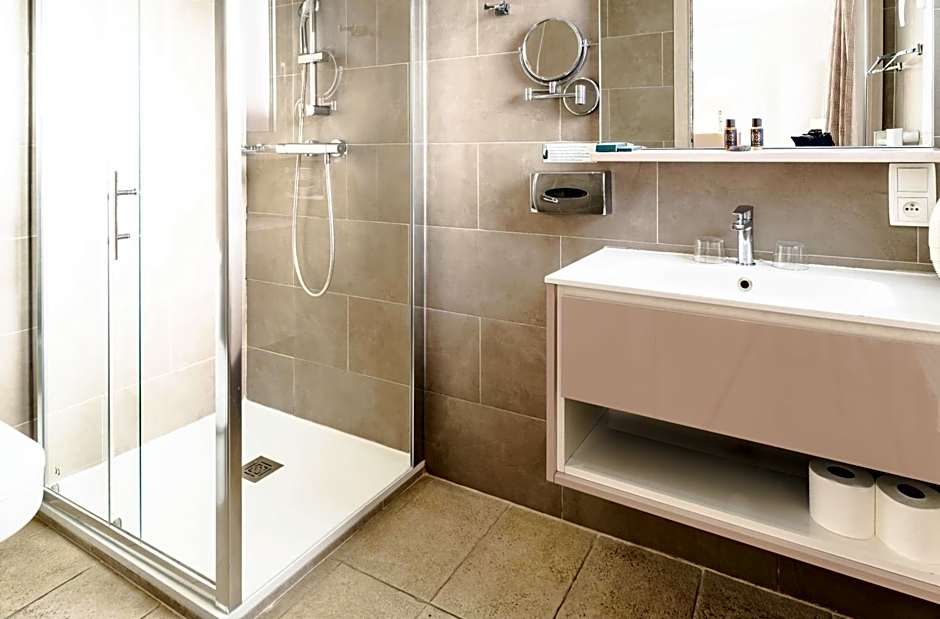 Hôtel CASABELLA Cannes Mouans Sartoux