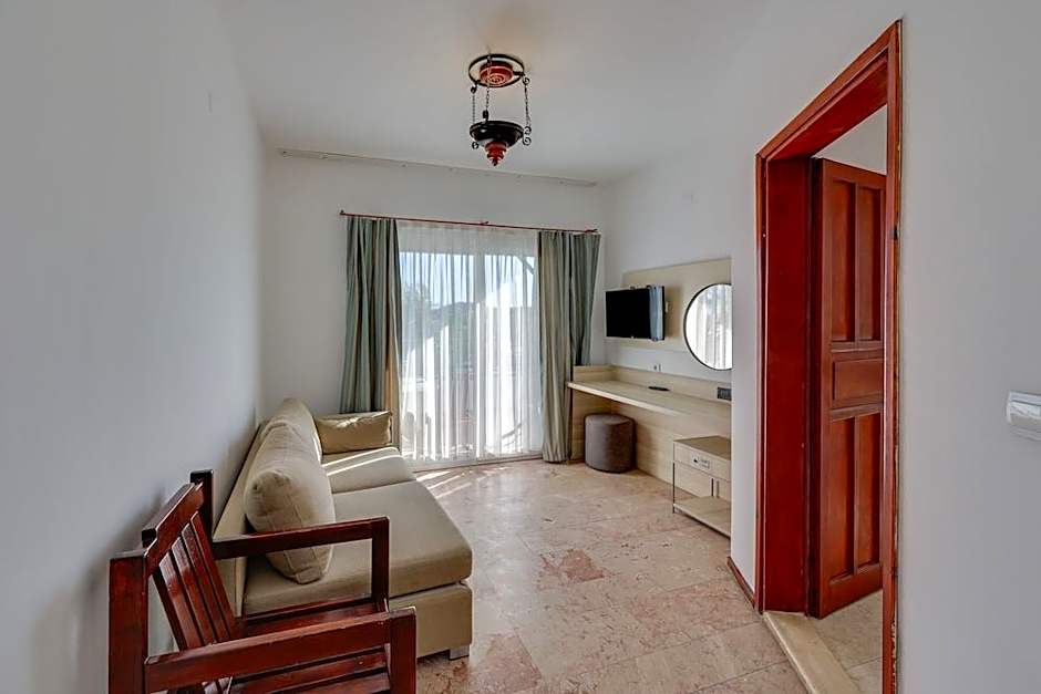Sami Beach Hotel