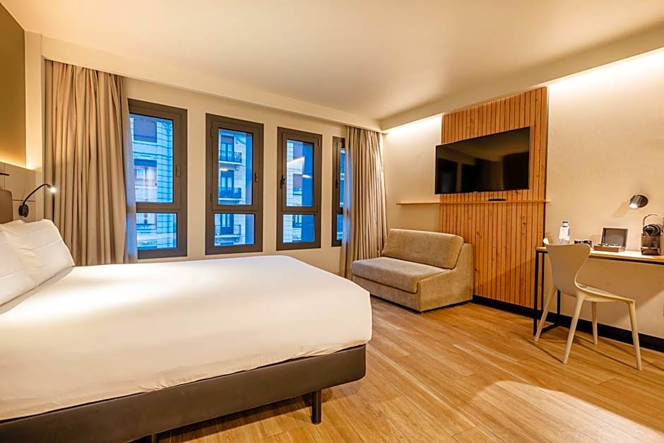 Hotel Bed4U Zurriola San Sebastian