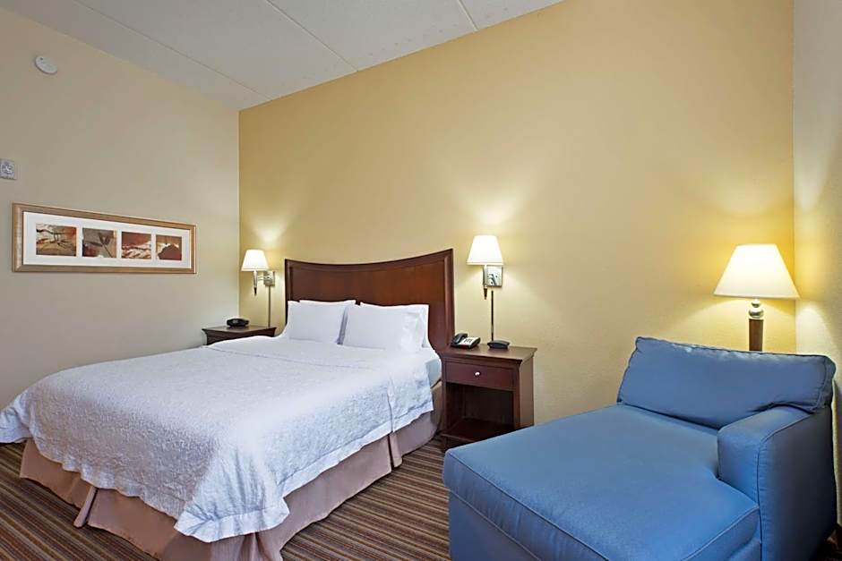 Hampton Inn By Hilton Gainesville-Haymarket