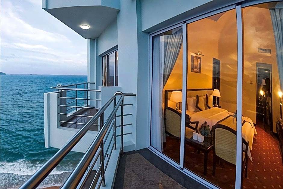Seagull Hotel