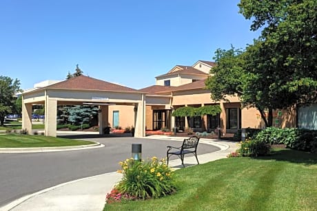 Courtyard by Marriott Detroit Livonia