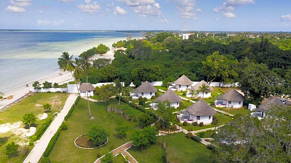 Antonio Beach Tree House Hotel & Spa