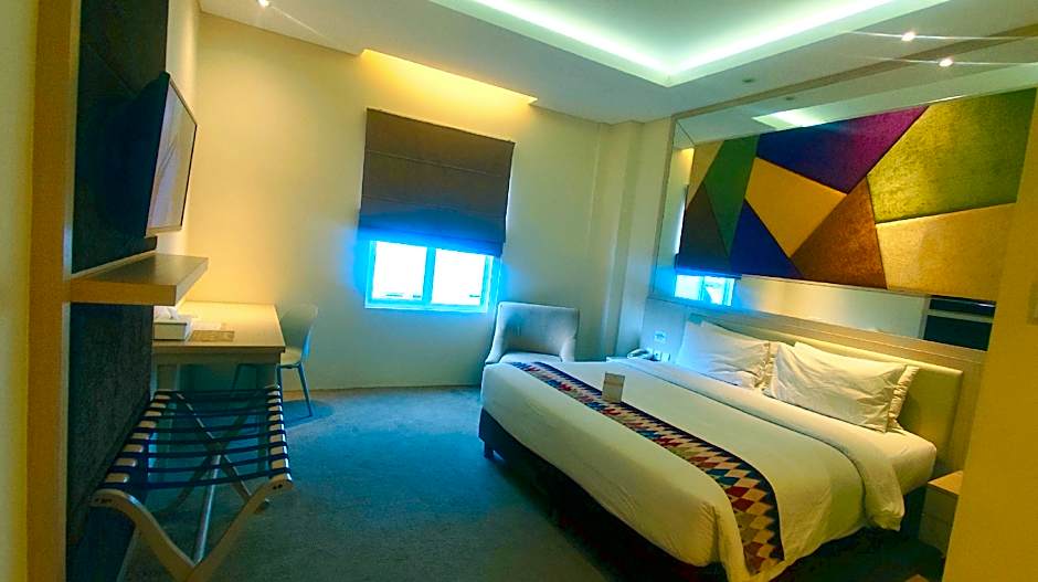 WThree Premier Hotel