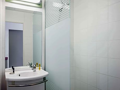 Pure Room With A Double Bed And A Convertible Sofa For 1 Person