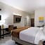 Comfort Inn & Suites Victoria North