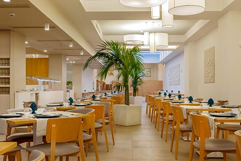 Albatros Beach Hotel