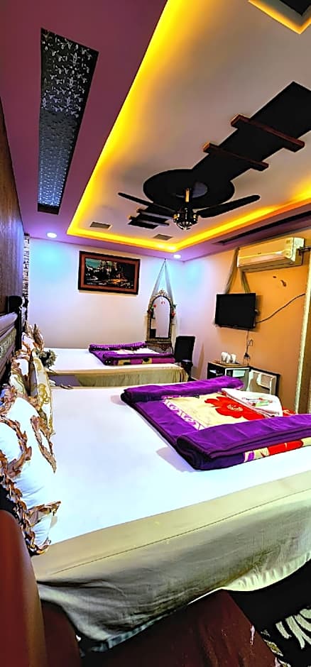 Metro hotel and guest house