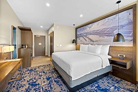 King Room - Non-Smoking