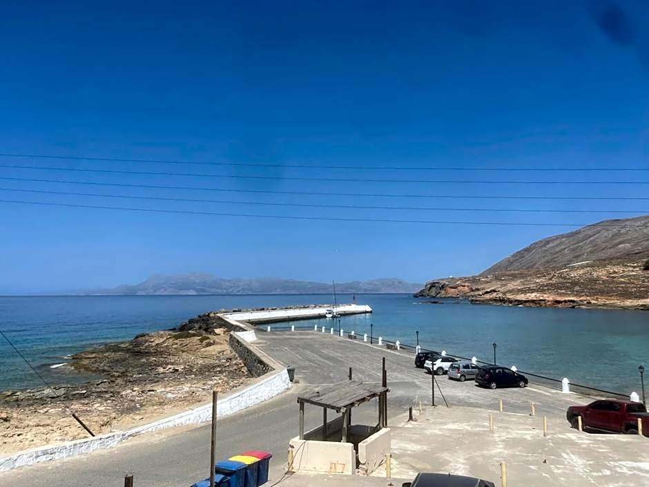 Kasos Almyra Beach Suites