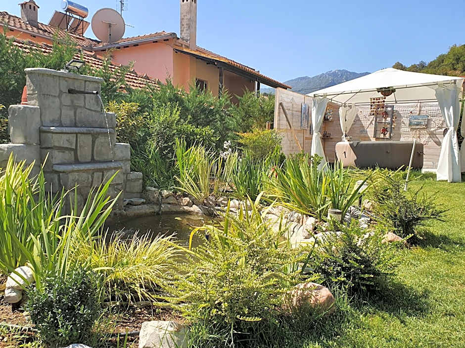 Theatro Hotel Odysseon