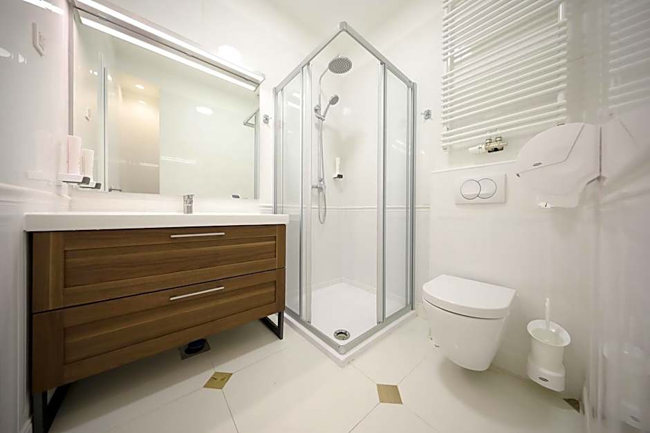 Stay Swanky Bed & Breakfast