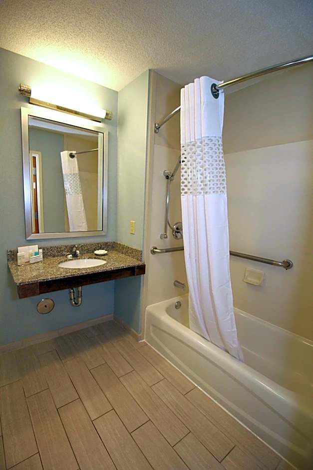 Hampton Inn By Hilton Sandusky-Central, Oh