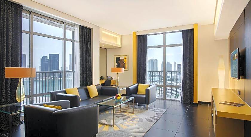 Hala Arjaan by Rotana Hotel