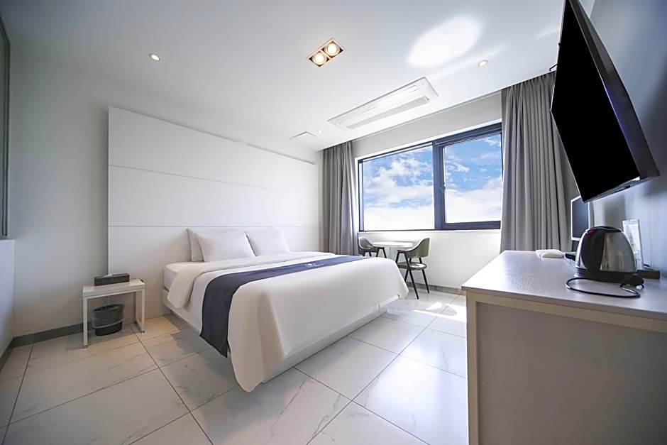 Rosabell Hotel