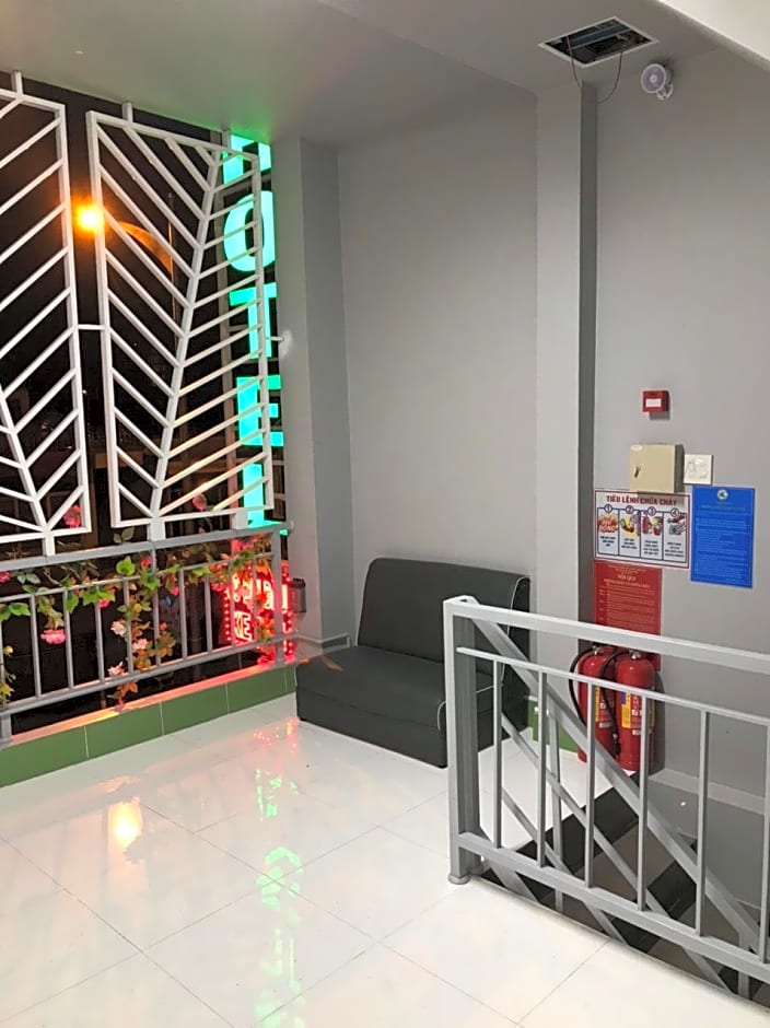 NGUYEN LONG Hotel
