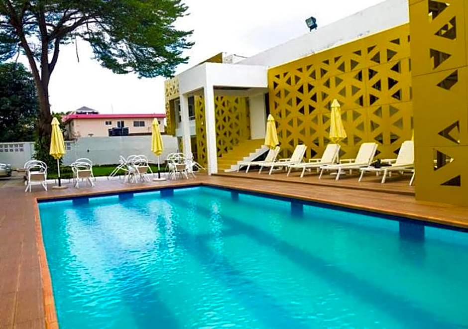 The Cabin Hotel